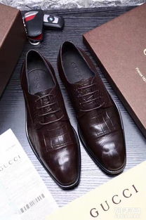 图一比一Gucci精品男士休闲皮鞋厂家批发——武汉服装鞋帽箱包首选